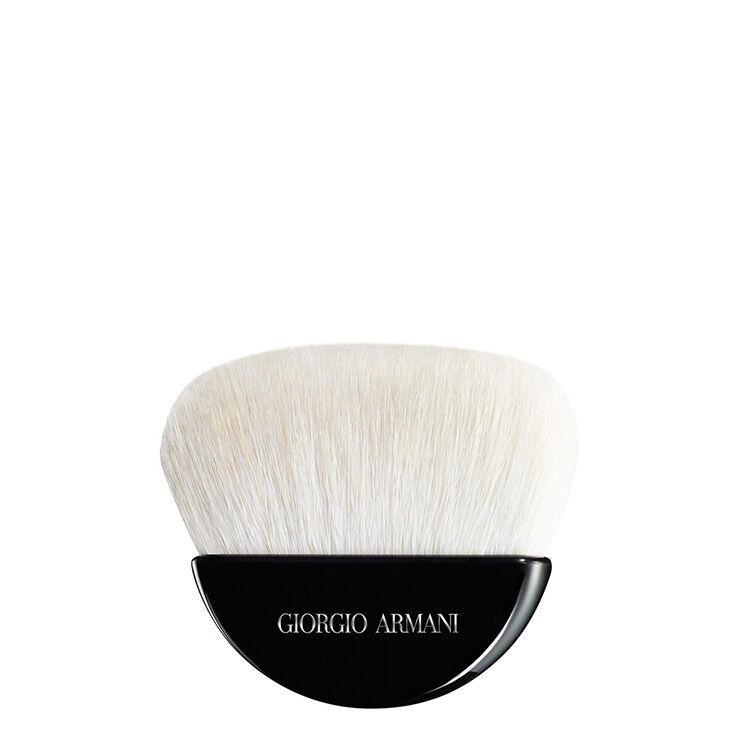 Giorgio armani deals foundation brush
