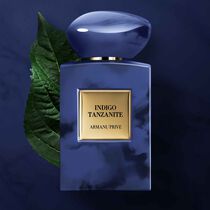 عطر إنديغو تانزانيت من مجموعة أرماني بريفيه