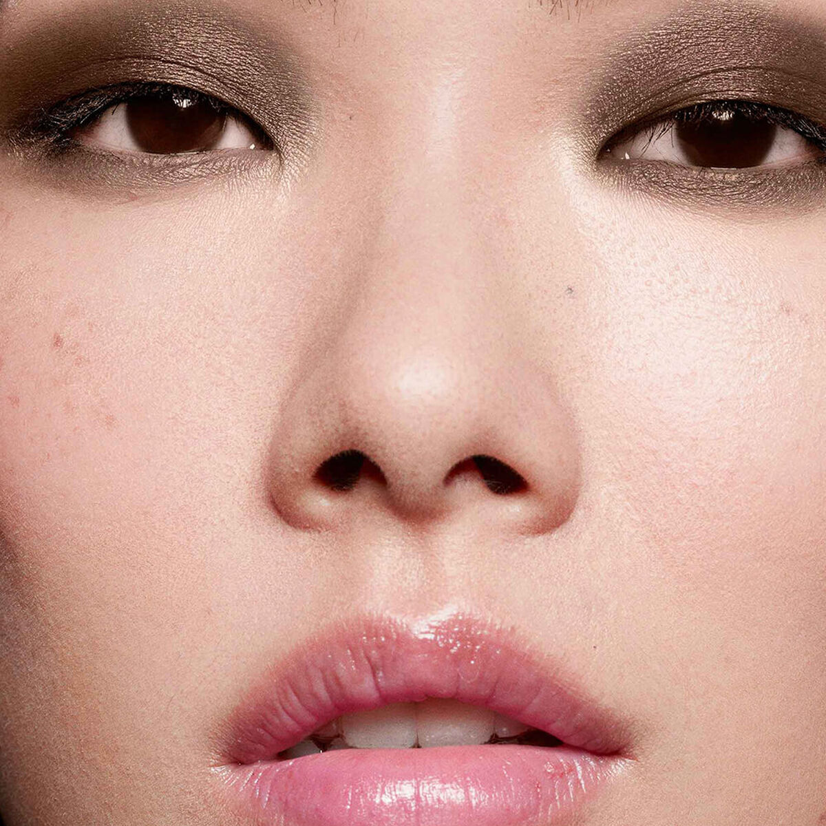 eye tint liquid eyeshadow