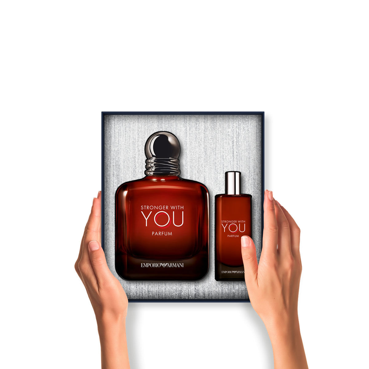 مجموعة عطر سترونجر ويذ يو بارفان لموسم الأعياد